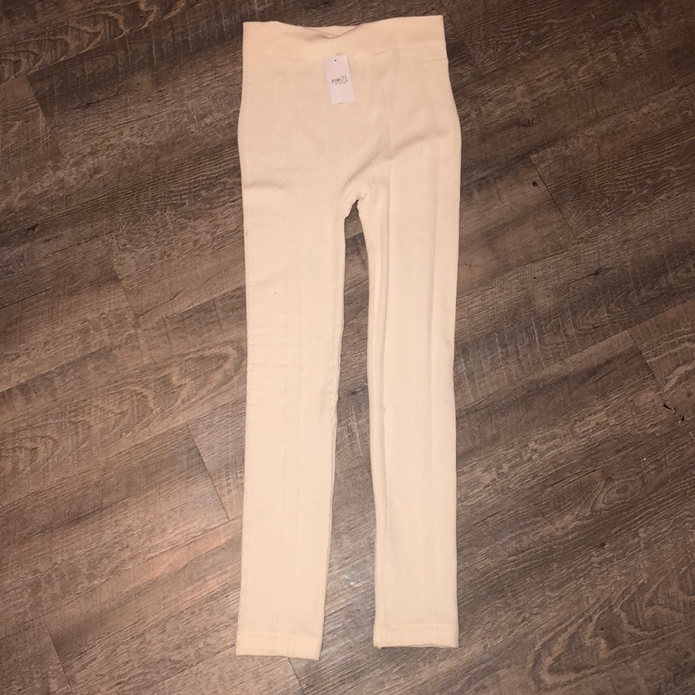 Rue 21 White leggings Brand new